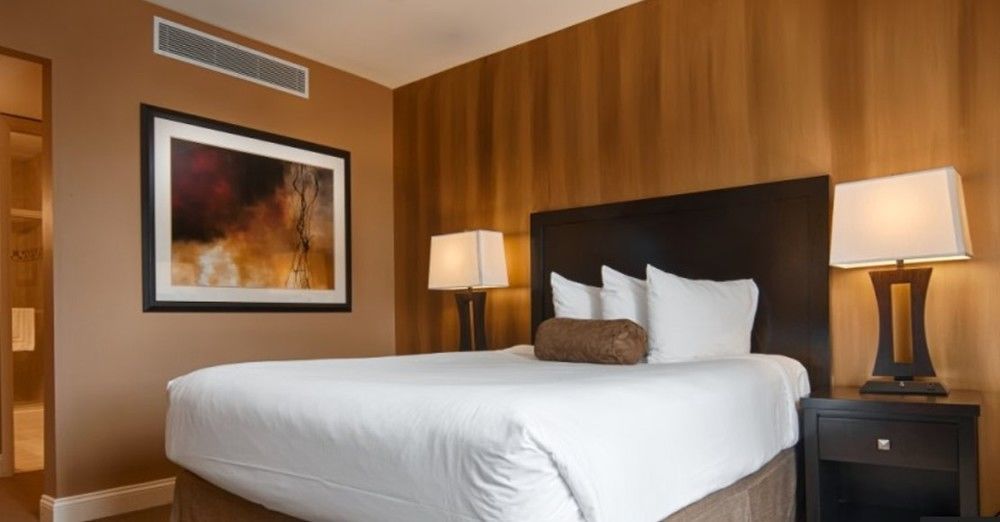 American Hotel Фрийхолд Екстериор снимка