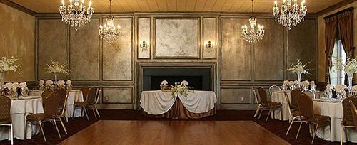 American Hotel Фрийхолд Екстериор снимка